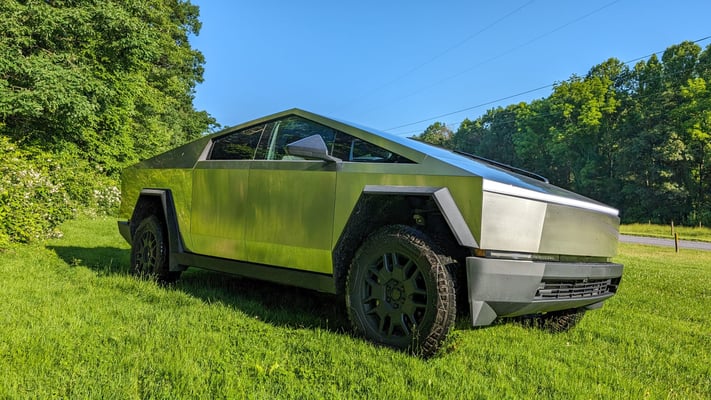 2024 Tesla Cybertruck AWD Crew Cab