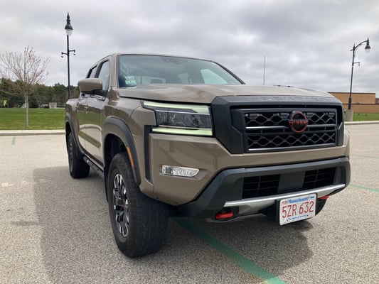 2022 Nissan Frontier PRO-4X w/ Off-Road Protection Package