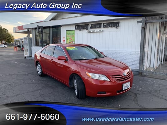 2009 Toyota Camry LE Sedan