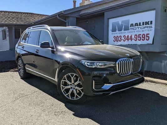 2021 BMW X7