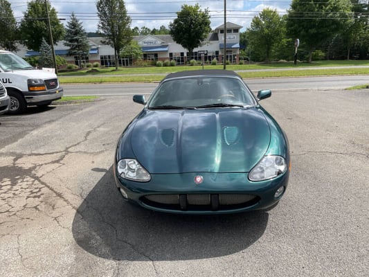 2002 Jaguar XKR