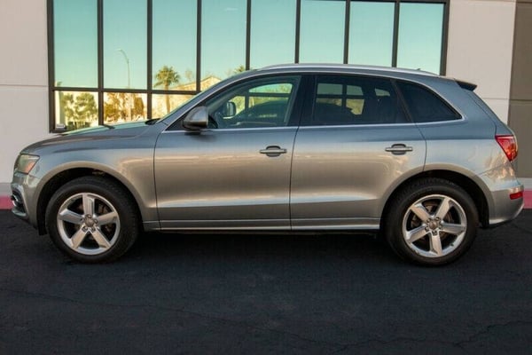 2011 Audi Q5 3.2 quattro Premium Plus