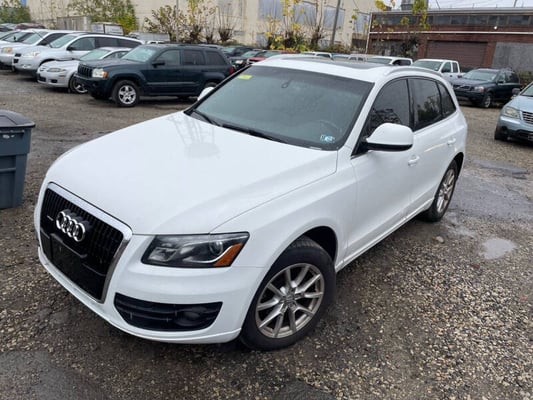 2010 Audi Q5 3.2 quattro Premium Plus