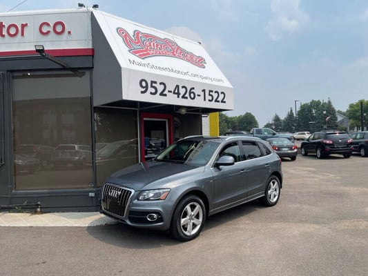 2012 Audi Q5 3.2 quattro Premium Plus