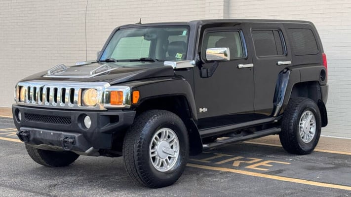 2010 HUMMER H3 Luxury