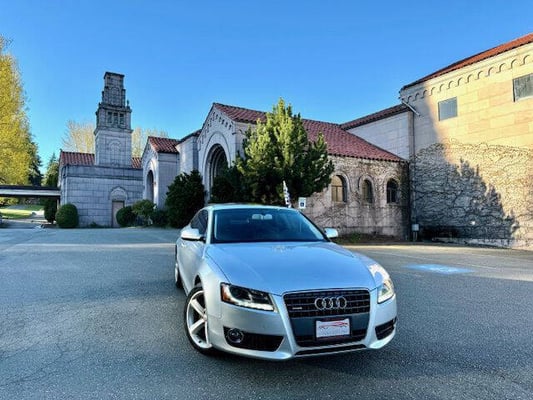 2010 Audi A5 2.0T quattro Prestige