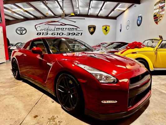 2015 Nissan GT-R Black Edition