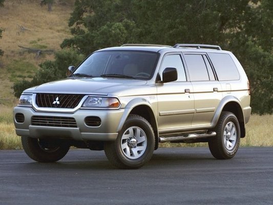 2002 Mitsubishi Montero Sport