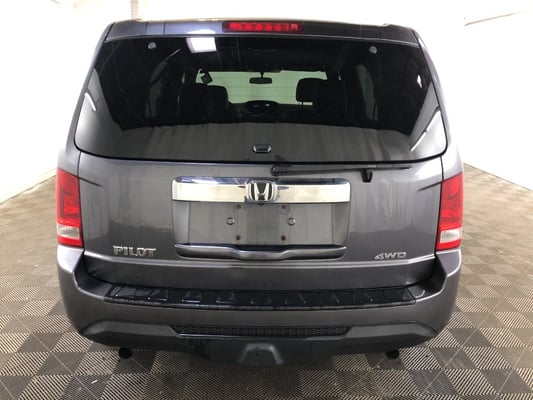 2015 Honda Pilot 4WD 4dr LX|106,313 Miles|Four Wheel Drive