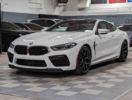 2020 BMW M8 Base Coupe