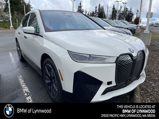 2023 BMW iX xDrive50 SAV
