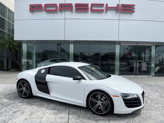 2012 Audi R8 5.2 Coupe