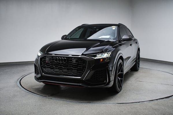 2022 Audi RS Q8 4.0T With Navigation & AWD
