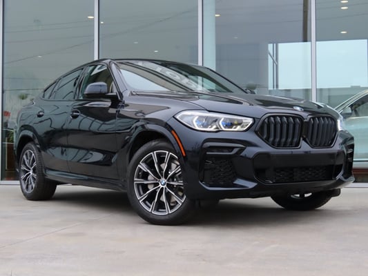 New 2023 BMW X6 xDrive40i