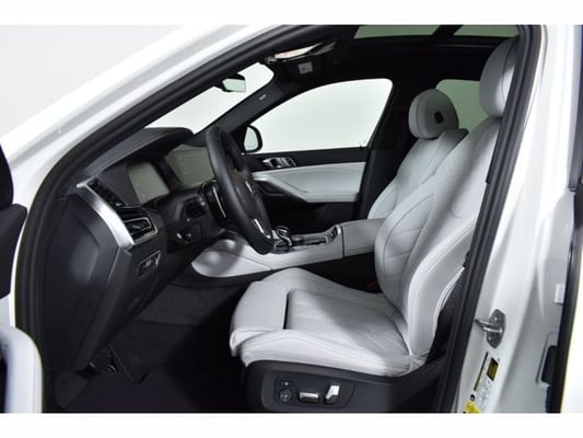 New 2023 BMW X6 xDrive40i Sports Activity
