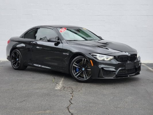 BMW M4 BASE