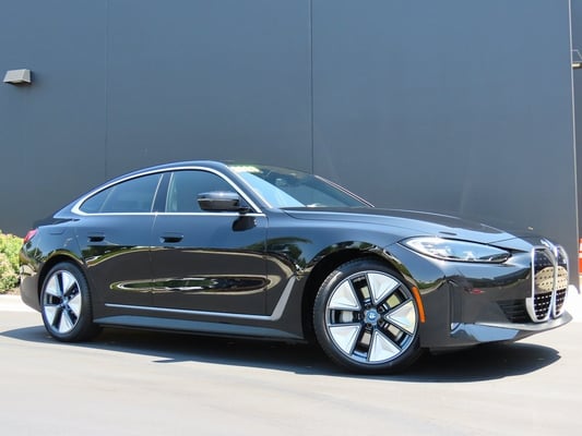 2023 BMW i4 eDrive35