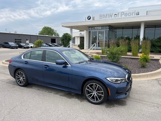 2021 BMW 3 Series 330i xDrive With Navigation & AWD