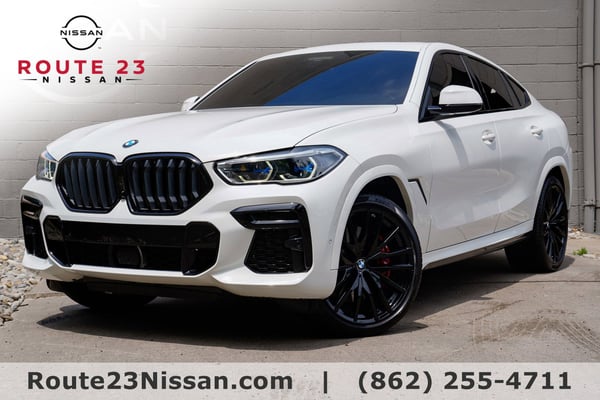 2022 BMW X6 M50i