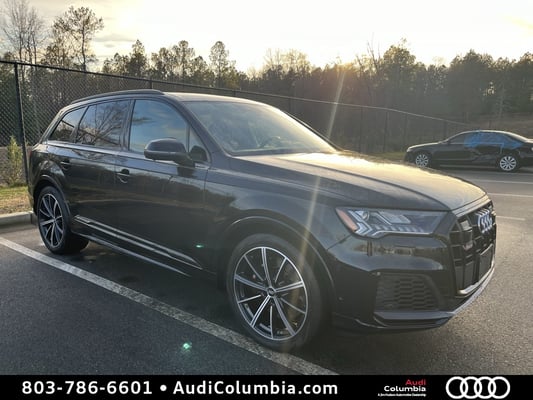 2020 Audi SQ7 Premium Plus