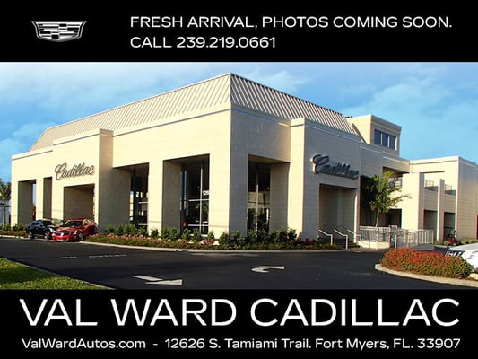 2012 Cadillac Escalade Luxury AWD SUV