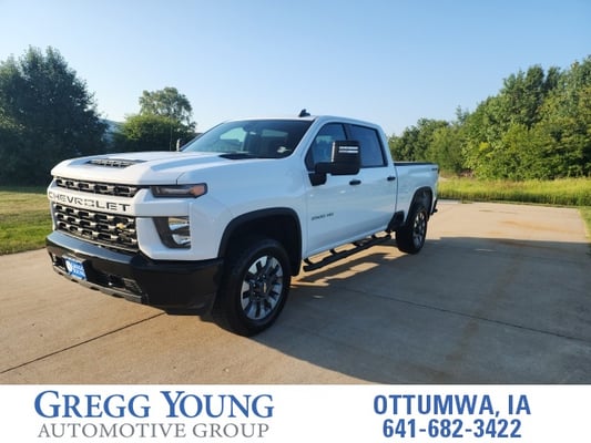PRE-OWNED 2022 CHEVROLET SILVERADO 2500HD CUSTOM