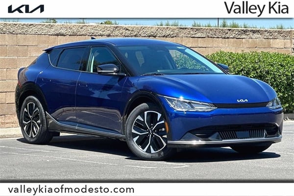 New 2023 Kia EV6 Wind