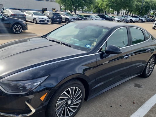 PRE-OWNED 2022 HYUNDAI SONATA HYBRID LIMITED FRONT WHEEL DRIVE SEDAN