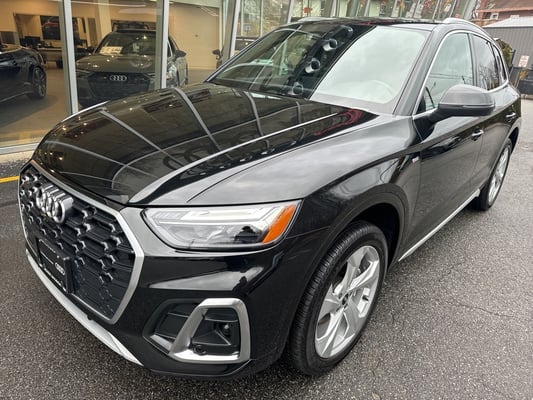 2023 Audi Q5 45 S line Premium Plus