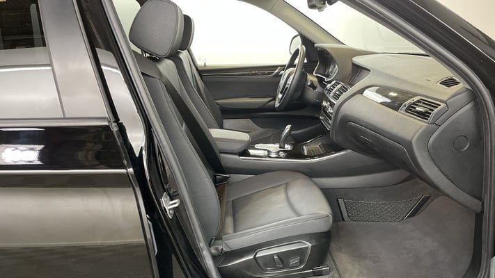 2017 BMW X3 sDrive28i Sport Utility 4D