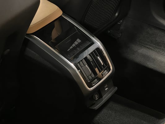 2018 Volvo S90 T5 Momentum Sedan 4D