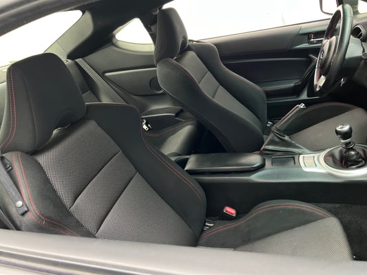 2018 subaru brz premium
